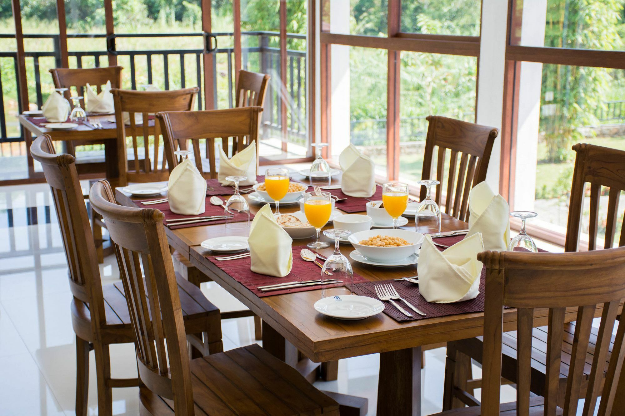 Okwin Resort Канди Экстерьер фото